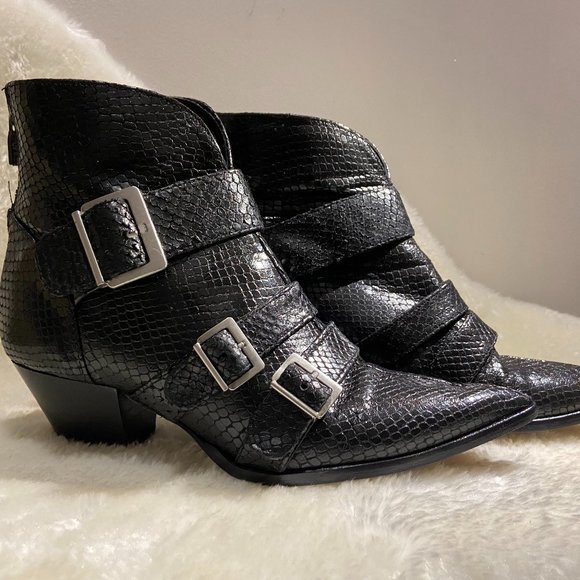 LEATHER  ANKLE BOOTS - zara - Picture 14 of 15